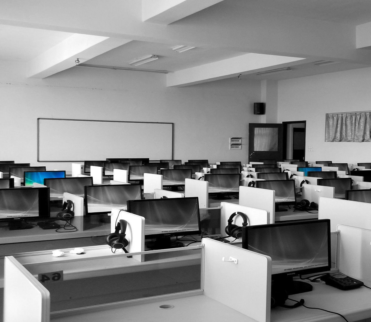 pexels-photo-267507-small